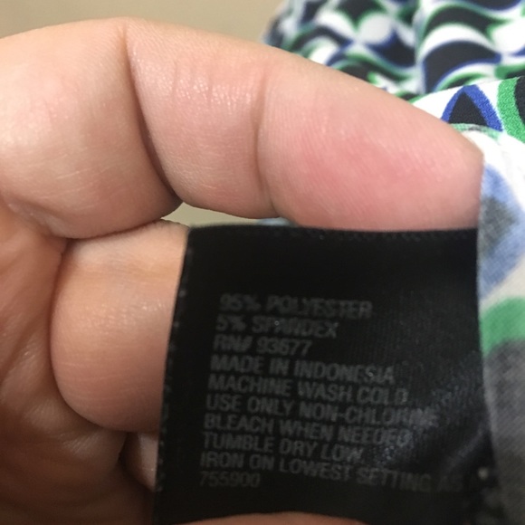 *3 for $20* Worthington Geometric Print Blouse - Picture 5 of 5